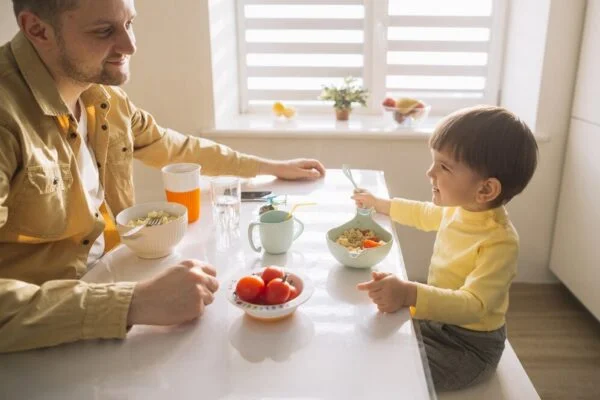 Building Healthy Snack Habits for Toddlers: Tips for Parents
