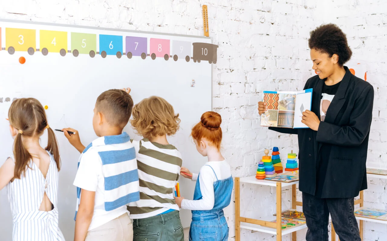 Featured image for How to Choose the Right Daycare For Your Child